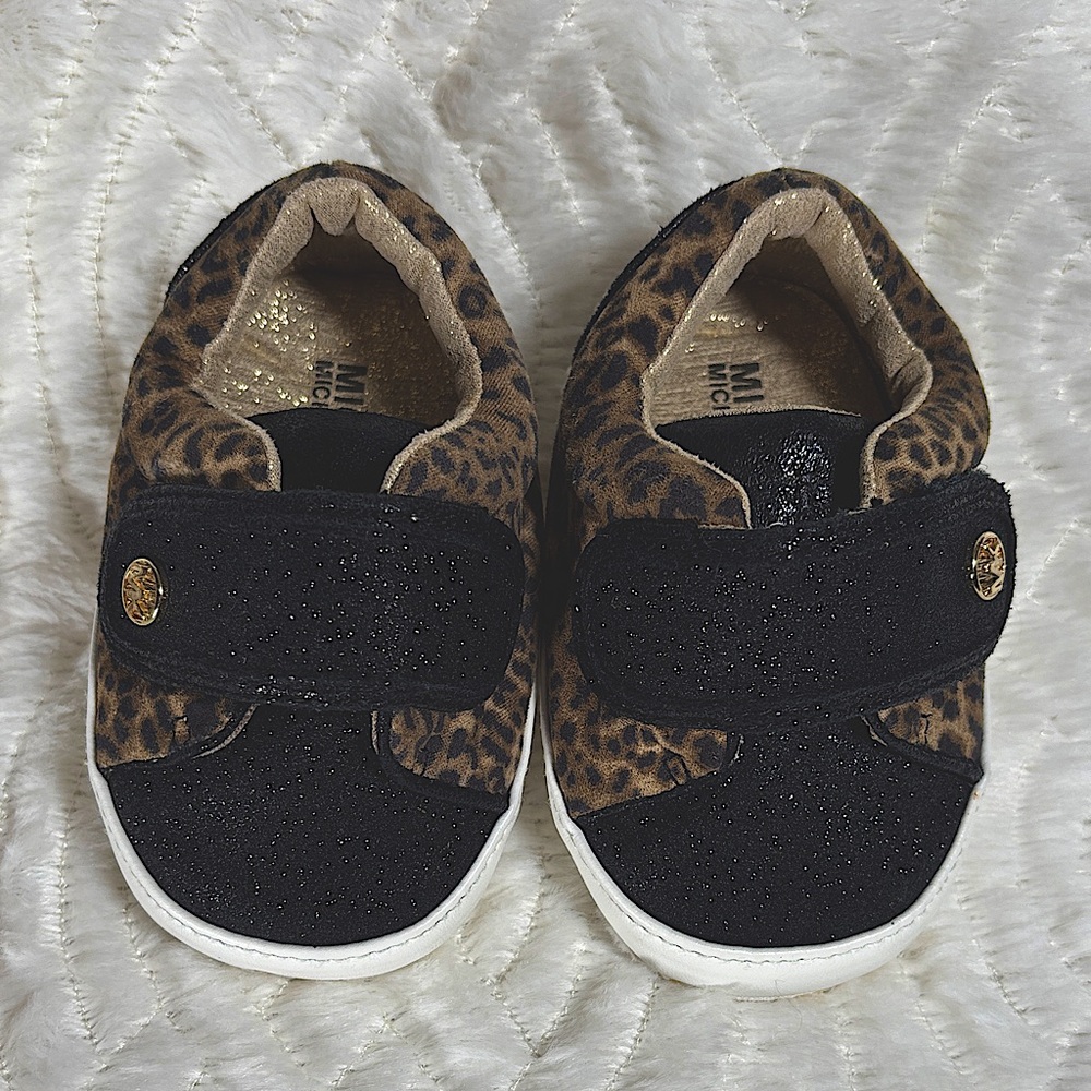Micheal Kors Black and Leopard Infant baby Shoes - Size 4 - Picture 2 of 8